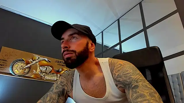 AronGrant online show from April 7, 8:37 am