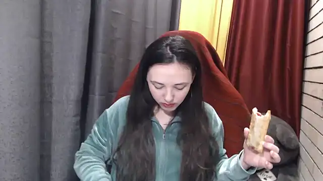 StacyMind online show from March 18, 4:43 pm