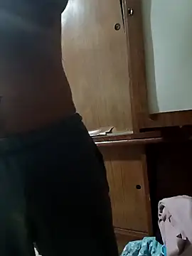 Snapshot of niko5326 chatting on January 28, 12:32 pm niko5326 online show from January 28, 12:32 pm