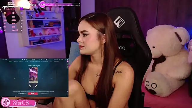 Snapshot of Iamsfer chatting on December 7, 10:17 pm Iamsfer online show from December 7, 10:17 pm