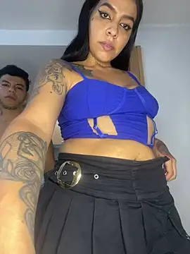 Snapshot of AbbyFtLuna chatting on January 7, 11:35 pm AbbyFtLuna online show from January 7, 11:35 pm