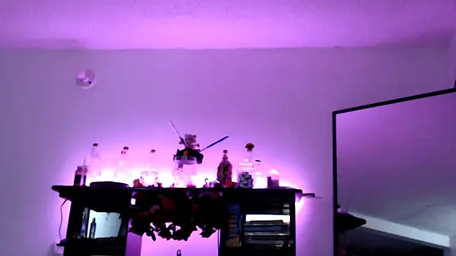 Hellen dumont online show from February 13, 11:45 pm