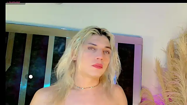 honey skin online show from April 19, 10:03 am