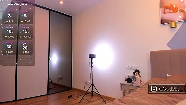 XBarbieBabeX online show from March 17, 6:17 am