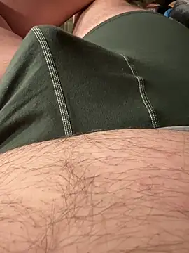 Snapshot of henes188 chatting on December 9, 6:01 am henes188 online show from December 9, 6:01 am