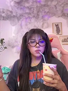 Ag4ta  online show from April 19, 8:55 pm