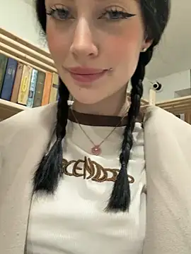Snapshot of Melissa_crazy chatting on April 23, 4:53 pm Melissa crazy online show from April 23, 4:53 pm