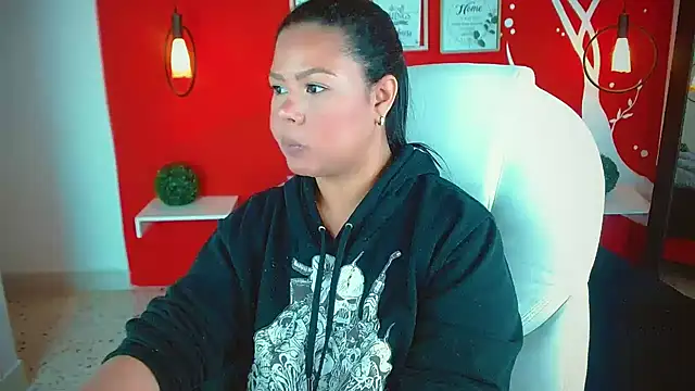 KeyshaRous online show from December 15, 3:53 pm