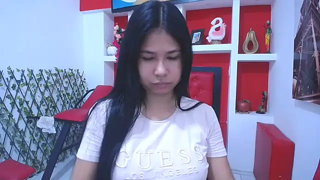 Letty Plugxo online show from January 19, 1:48 pm