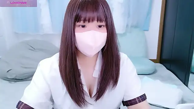 Snapshot of _mirai0917 chatting on April 29, 11:25 am mirai0917 online show from April 29, 11:25 am