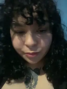 Snapshot of Kimberliprivv chatting on May 15, 9:22 pm Kimberliprivv online show from May 15, 9:22 pm