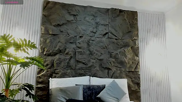 Snapshot of alice_greco chatting on July 6, 1:30 pm alice greco online show from July 6, 1:30 pm