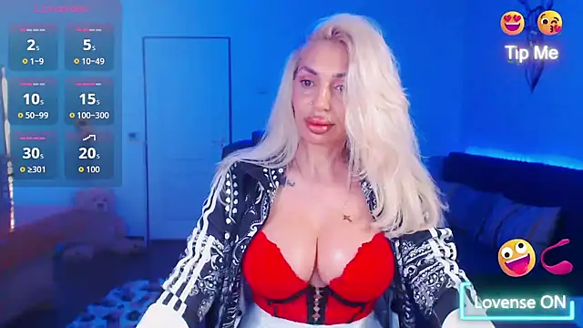 beauty chl0e online show from April 2, 6:16 pm