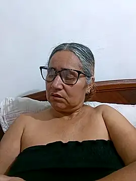  candi online show from March 1, 1:07 am