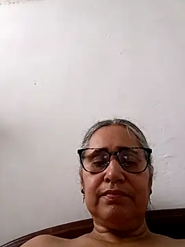  candi online show from March 7, 2:58 pm