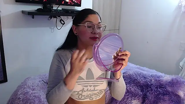 Snapshot of Prins_jazmin chatting on May 12, 2:41 am Prins jazmin online show from May 12, 2:41 am