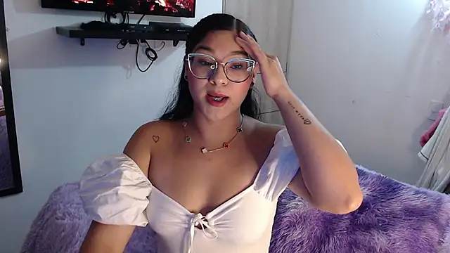 Snapshot of Prins_jazmin chatting on May 13, 2:31 am Prins jazmin online show from May 13, 2:31 am
