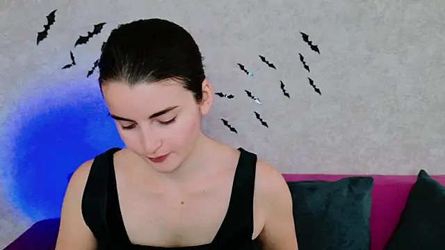 Miss Arwen online show from October 28, 4:27 am