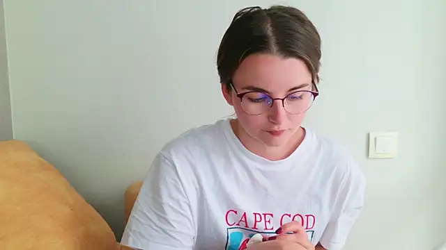 Snapshot of Miss_Arwen chatting on June 24, 11:20 am Miss Arwen online show from June 24, 11:20 am