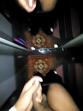 studboy1111 online show from January 11, 6:57 pm