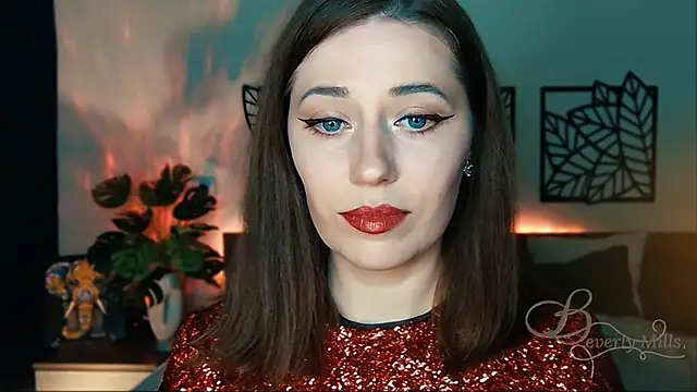 Snapshot of MissBeverlyMills chatting on January 14, 8:15 pm MissBeverlyMills online show from January 14, 8:15 pm