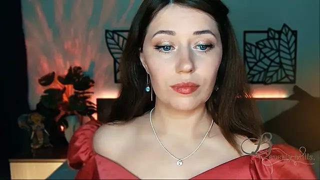 Snapshot of MissBeverlyMills chatting on January 25, 2:25 pm MissBeverlyMills online show from January 25, 2:25 pm