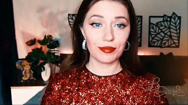 Snapshot of MissBeverlyMills chatting on February 24, 8:27 am MissBeverlyMills online show from February 24, 8:27 am