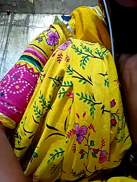 Snapshot of Anushka_Ji chatting on February 5, 8:32 am Anushka Ji online show from February 5, 8:32 am