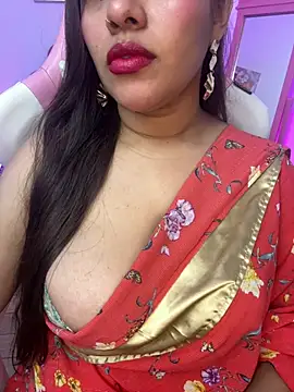 Snapshot of krishaa_ chatting on April 23, 8:00 pm krishaa online show from April 23, 8:00 pm