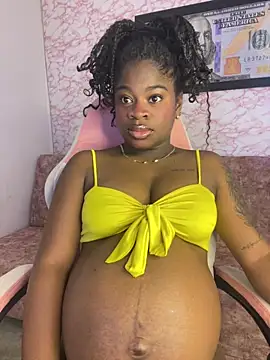 Snapshot of Tamara_Lubezkii chatting on September 25, 9:18 pm Tamara Lubezkii online show from September 25, 9:18 pm