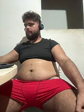 Snapshot of sven1ciu chatting on July 17, 5:47 am sven1ciu online show from July 17, 5:47 am
