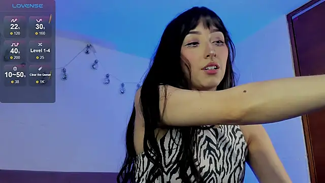 Snapshot of v1cky_ chatting on October 30, 10:32 pm v1cky  online show from October 30, 10:32 pm