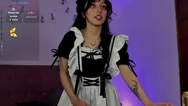 v1cky  online show from November 1, 12:56 am