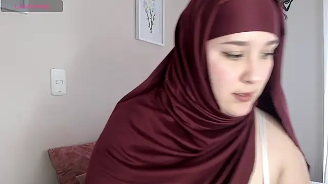 Dalila bashar online show from February 2, 6:28 pm