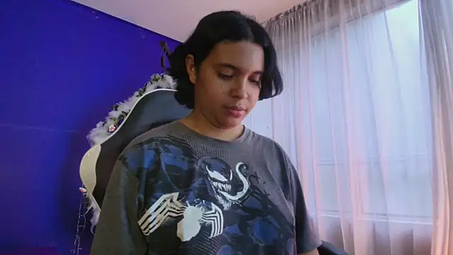 Emmapark  online show from February 22, 6:28 pm