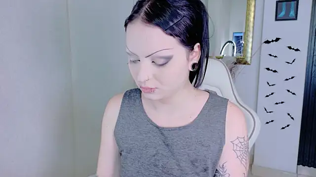 Snapshot of Madison_Jackson chatting on May 14, 6:58 pm Madison Jackson online show from May 14, 6:58 pm