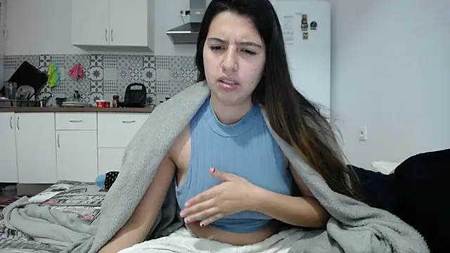 Snapshot of Contantin_helena chatting on March 16, 7:06 pm Contantin helena online show from March 16, 7:06 pm