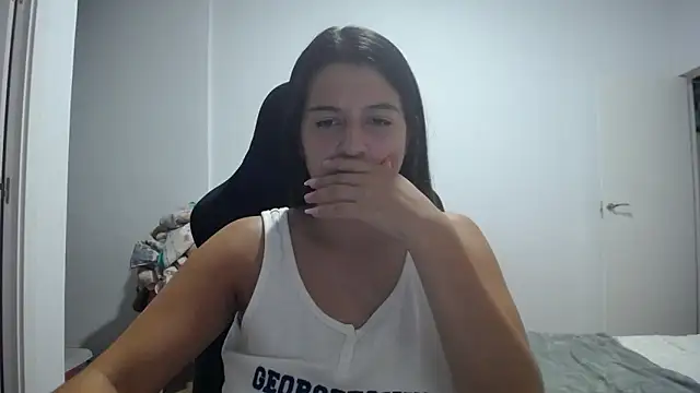 Snapshot of Contantin_helena chatting on October 4, 5:44 pm Contantin helena online show from October 4, 5:44 pm