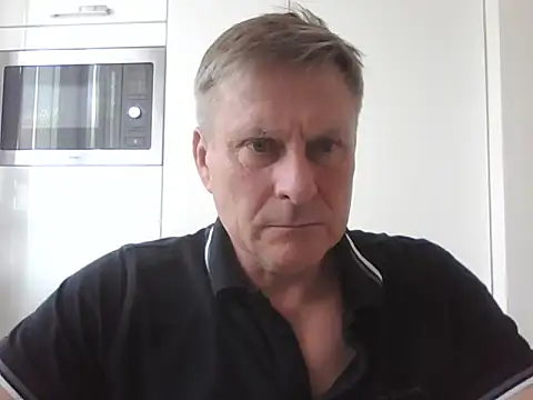 johnnym1 online show from March 21, 1:01 pm