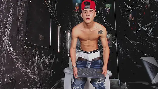 Snapshot of JuniorMorris_ chatting on September 19, 9:37 pm JuniorMorris  online show from September 19, 9:37 pm