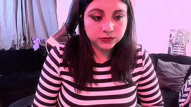 Snapshot of Acid666_alice chatting on May 23, 1:00 am Acid666 alice online show from May 23, 1:00 am