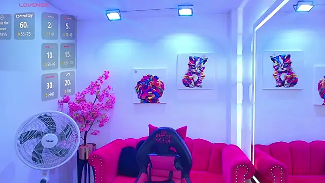 Miss dolly  online show from March 29, 12:16 pm