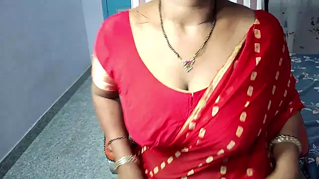 Snapshot of samyukthapuretelugu chatting on June 7, 4:38 am samyukthapuretelugu online show from June 7, 4:38 am