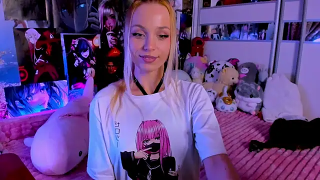 Snapshot of Cute__Pony chatting on February 16, 12:30 am Cute Pony online show from February 16, 12:30 am