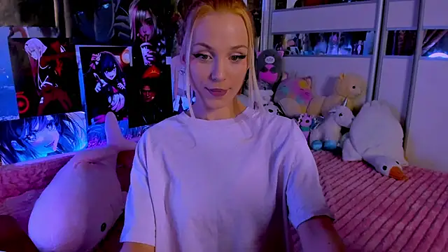 Snapshot of Cute__Pony chatting on February 27, 9:25 pm Cute Pony online show from February 27, 9:25 pm