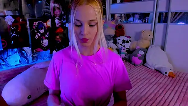 Snapshot of Cute__Pony chatting on October 11, 8:29 pm Cute Pony online show from October 11, 8:29 pm