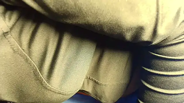 t-NaughtyLicia online show from October 29, 4:15 am