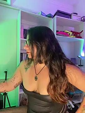Snapshot of Amarantha_666 chatting on April 27, 9:46 pm Amarantha 666 online show from April 27, 9:46 pm