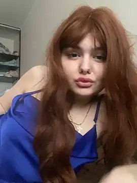 Snapshot of NikaMur chatting on January 28, 9:41 am NikaMur online show from January 28, 9:41 am