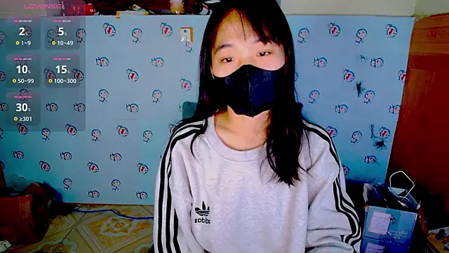   Saphia   online show from January 11, 3:20 pm